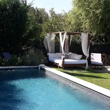 Le Cabanon Tendance Du Luberon Merindol Exterior photo