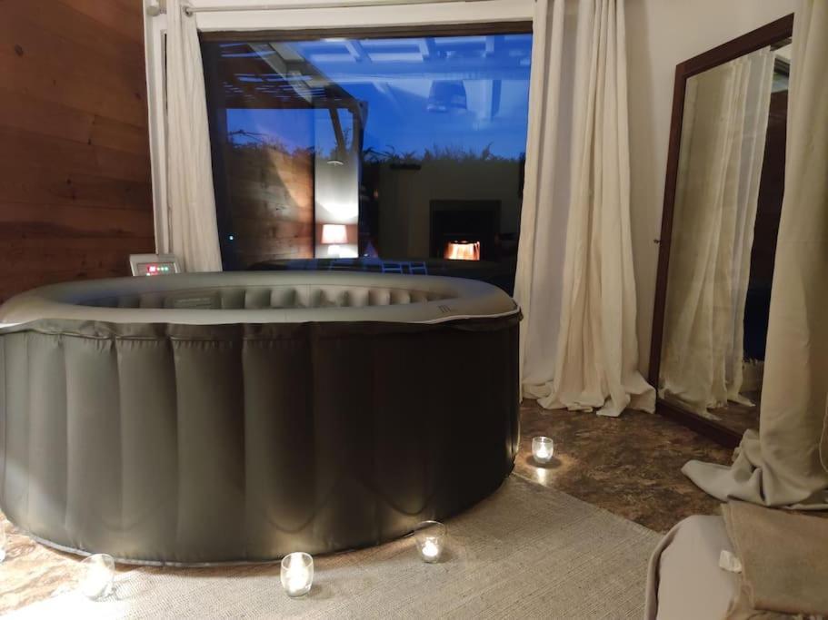 Le Cabanon Tendance Du Luberon Holiday home Merindol