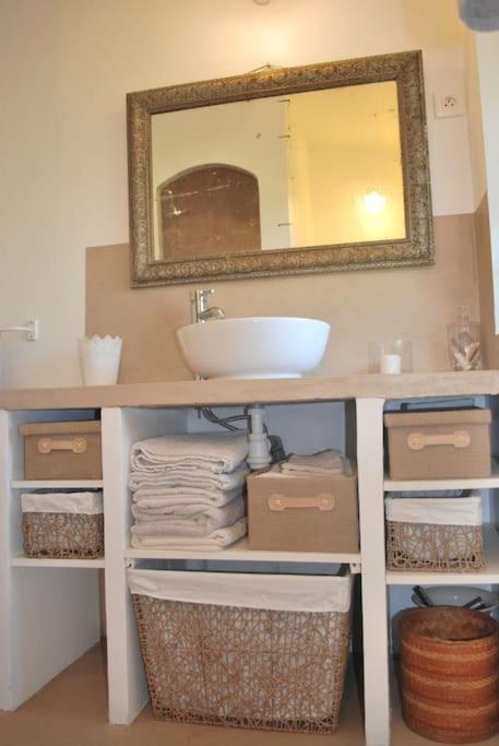 Holiday home Le Cabanon Tendance Du Luberon Merindol