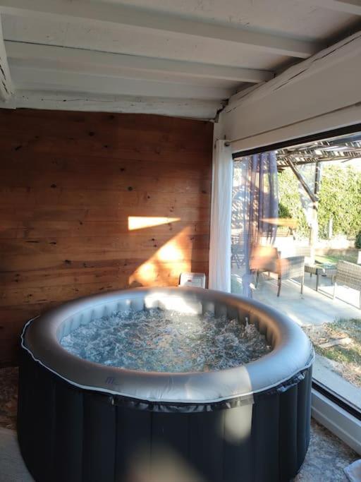 Le Cabanon Tendance Du Luberon * Merindol