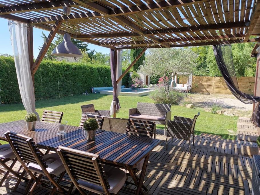 Le Cabanon Tendance Du Luberon Merindol